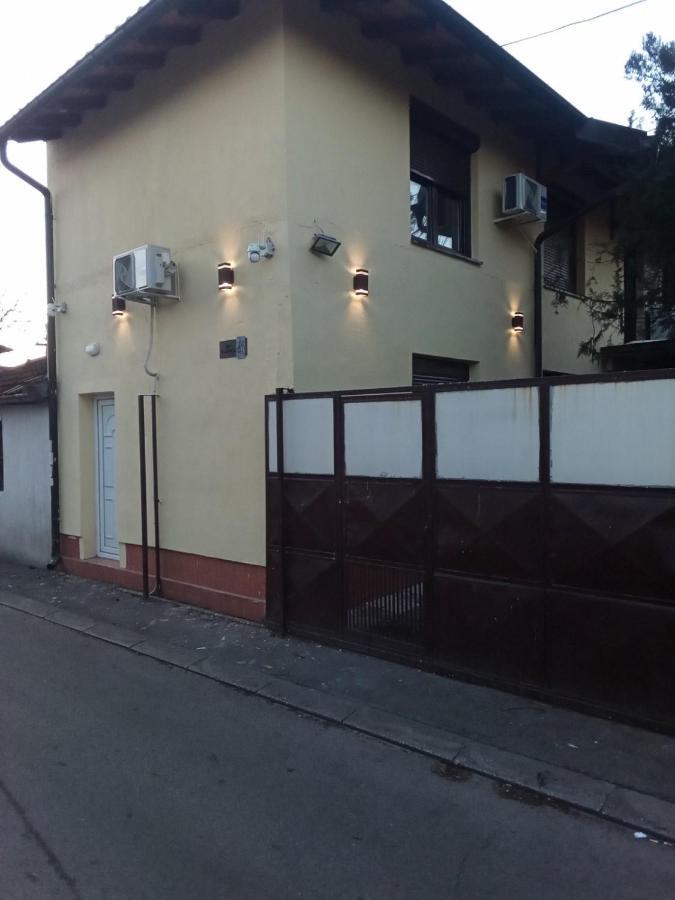 Apartman En Dusanovac المظهر الخارجي الصورة